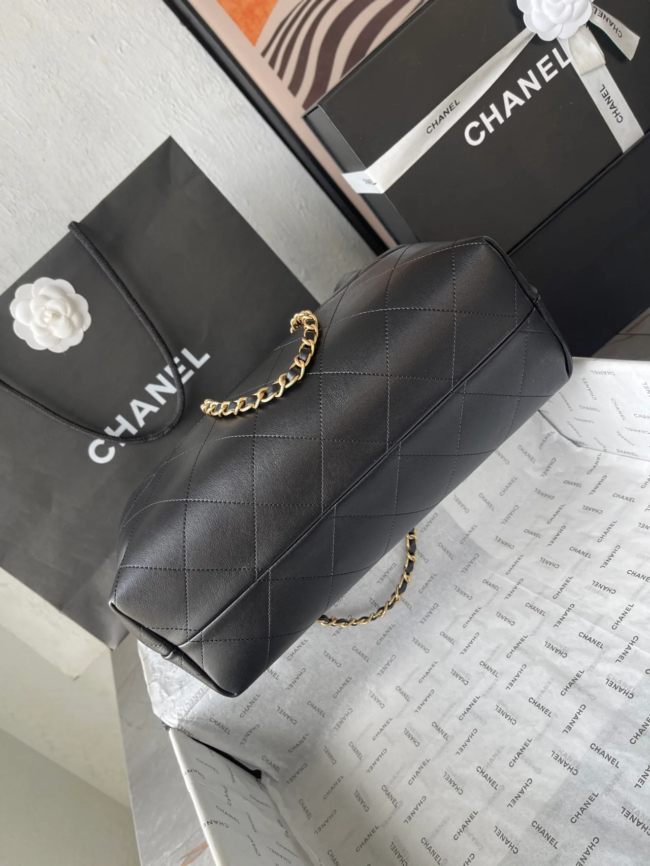 Chanel Leather Quilted Tote in Black · view 5