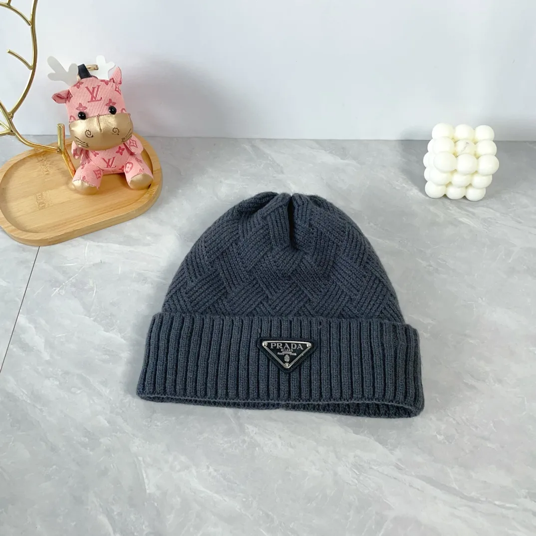Prada Wool Ribbed Hat and Scarf Set in Grey · view 6