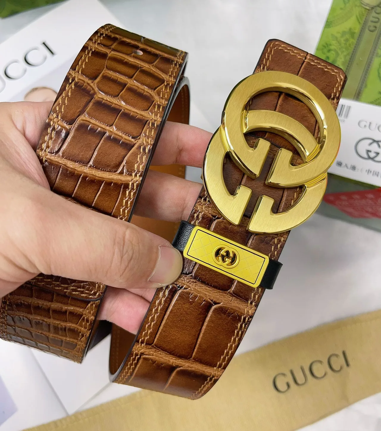 Gucci Cowhide Belt in Brown · view 6