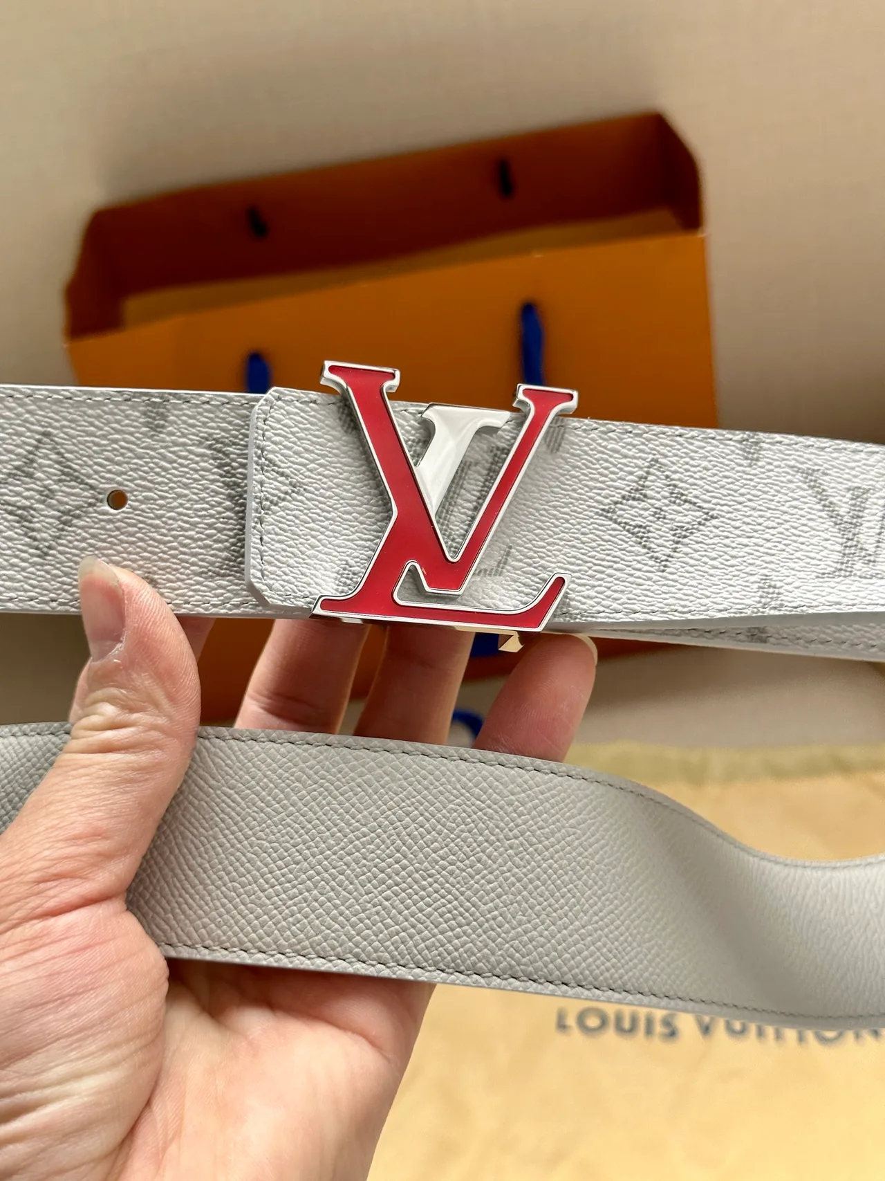 Louis Vuitton Canvas Glossy Belt in White · view 8