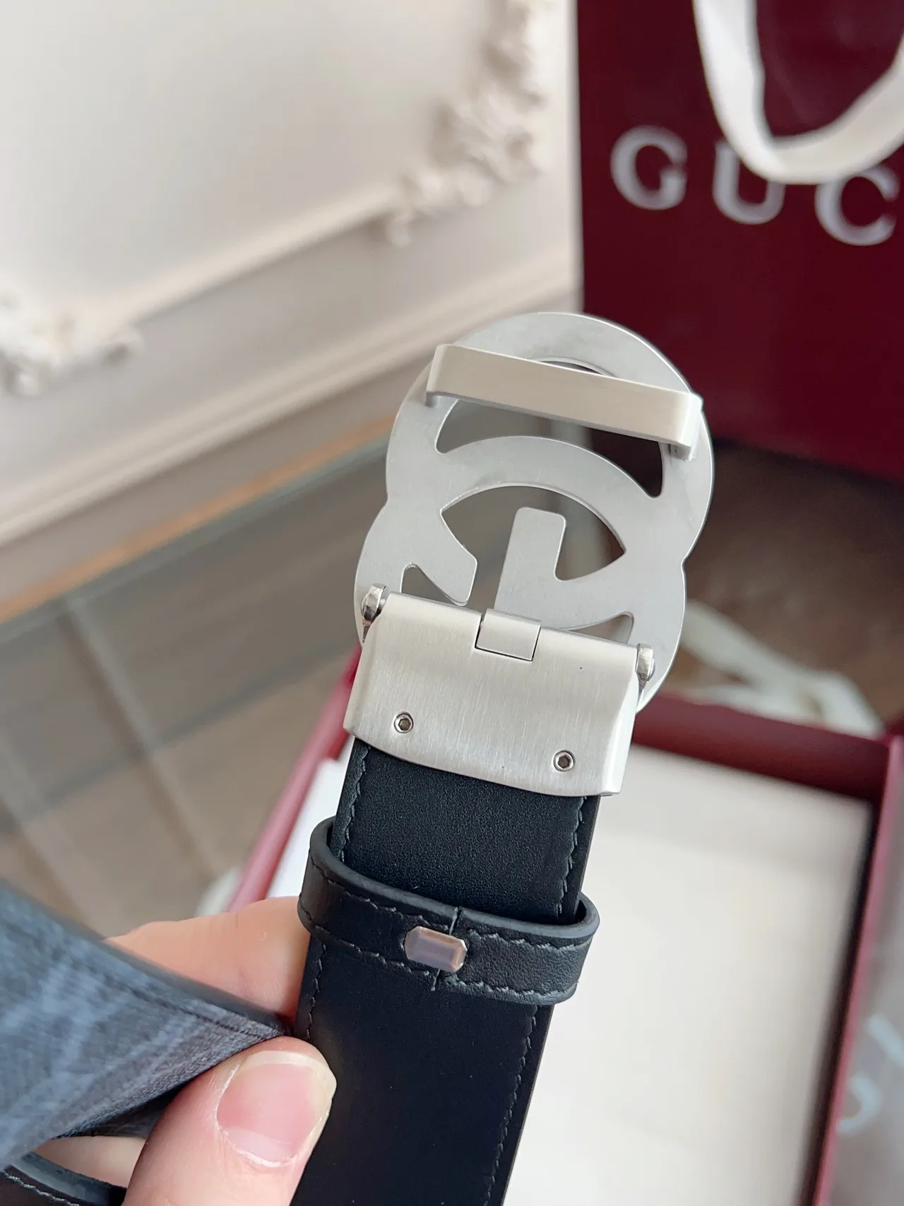 Gucci Cowhide Belt in Grey · view 6