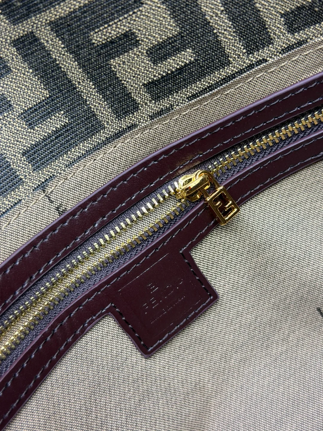 Fendi Baguette Cowhide Shoulder Bag in Beige · view 8