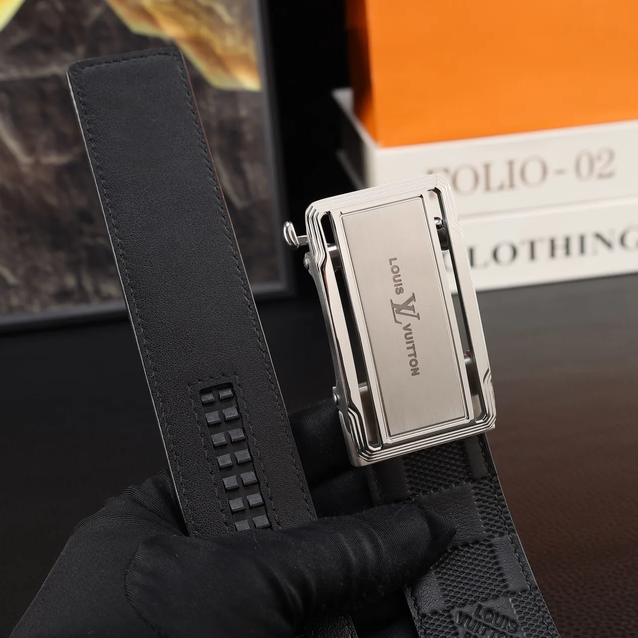 Louis Vuitton Damier Automatic Belt in Black · view 6