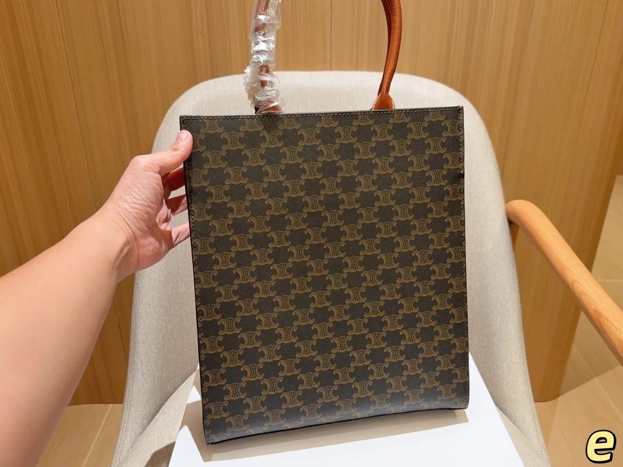 Celine Cabas Tote in Brown · view 4