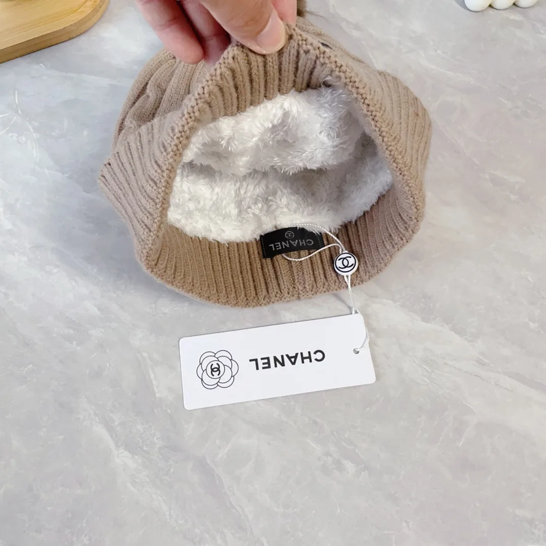 Chanel Wool Ribbed Hat and Scarf Set in Beige · view 8