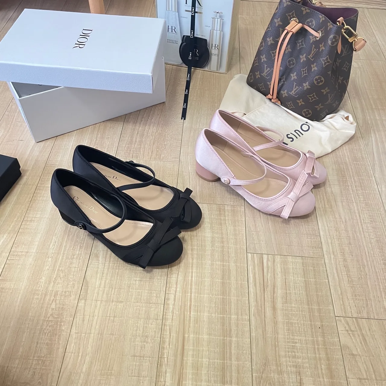 Dior Bow Mary Jane Pumps in Black / Pink · view 1