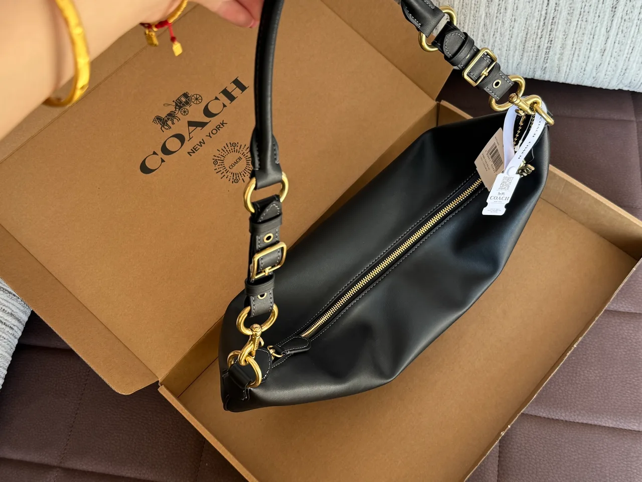 Coach Smooth Shoulder Bag in Black · view 4