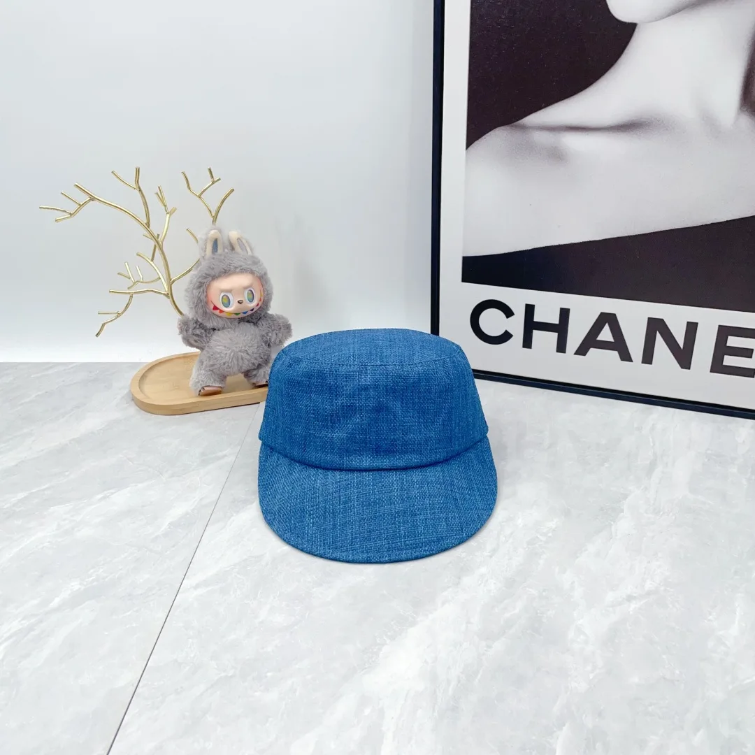 Hermes Cap in Blue · view 6