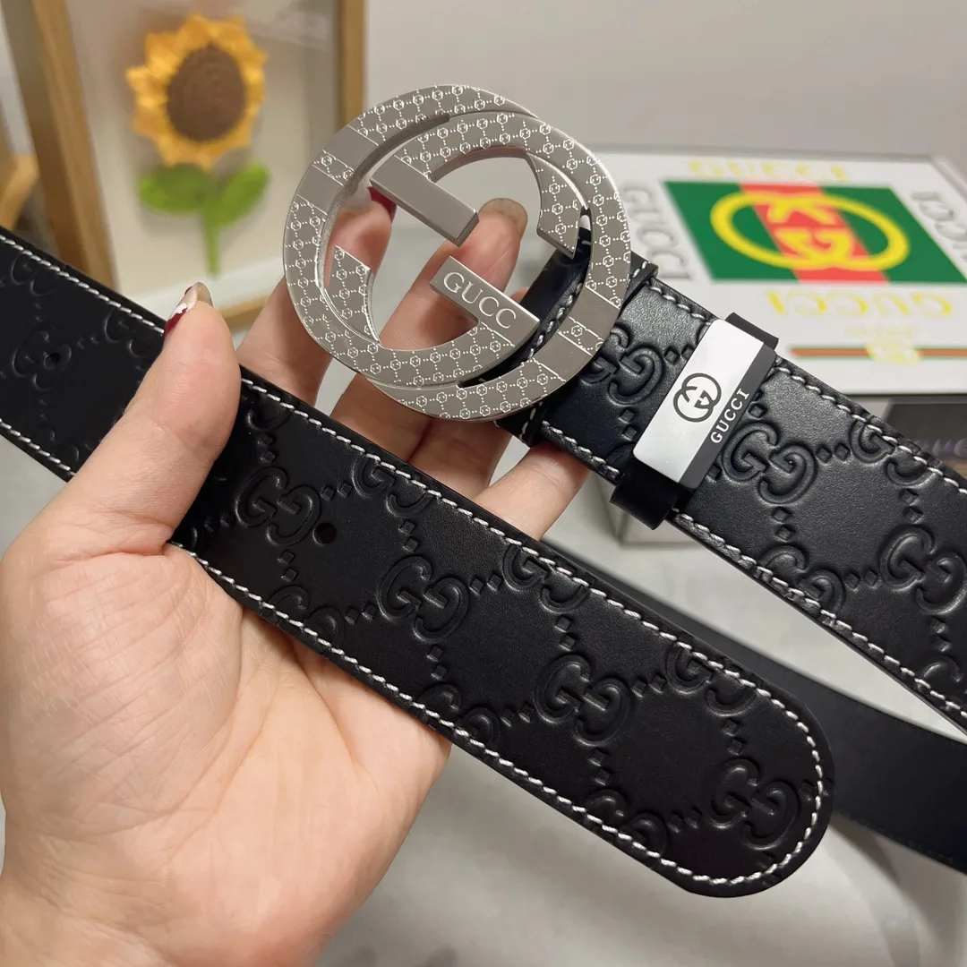 Gucci Cowhide Smooth Belt in Black · view 3