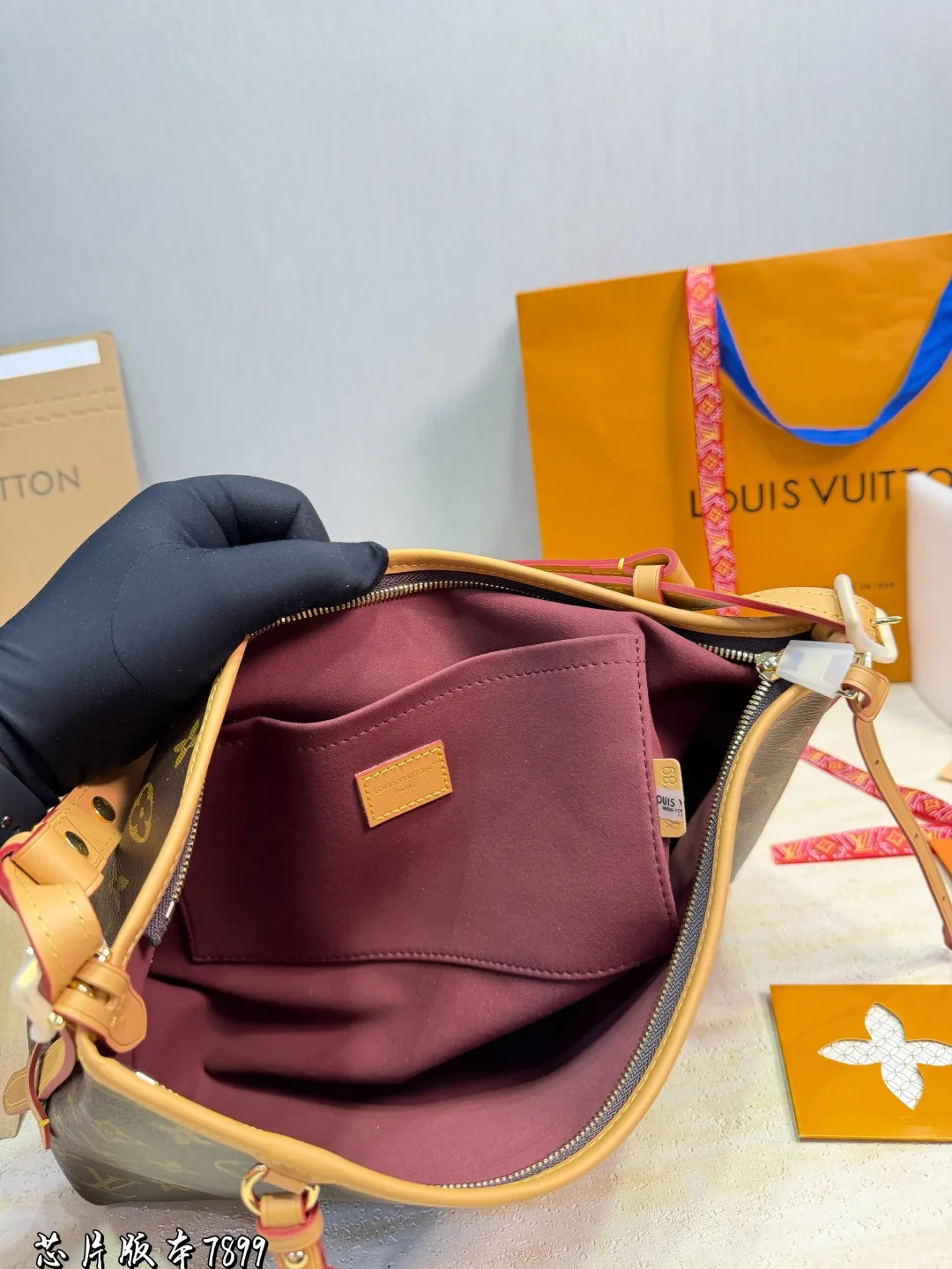 Louis Vuitton Cowhide Canvas Carryall Shoulder Bag in Brown · view 9