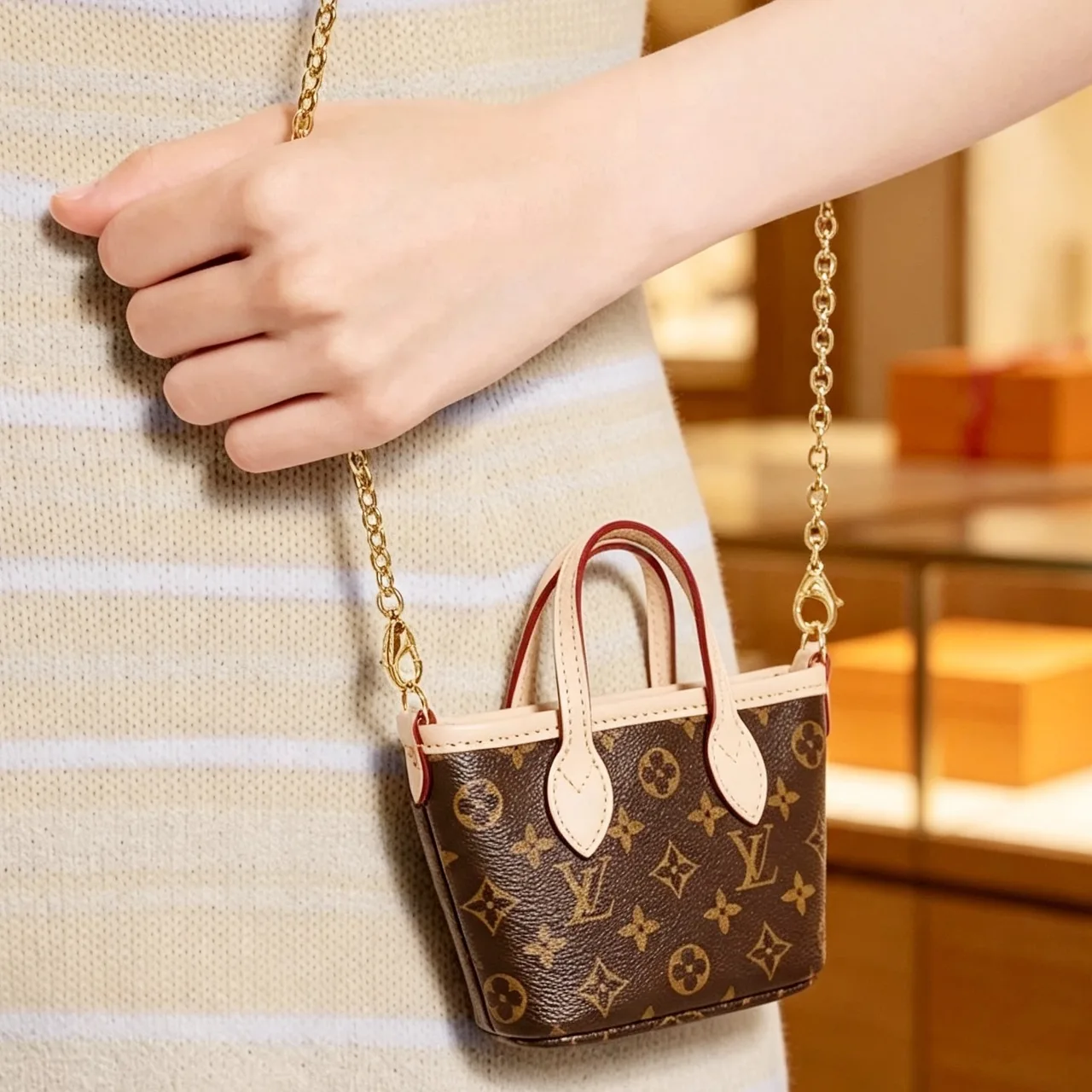 Louis Vuitton Monogram Bucket Bag in Brown · view 1
