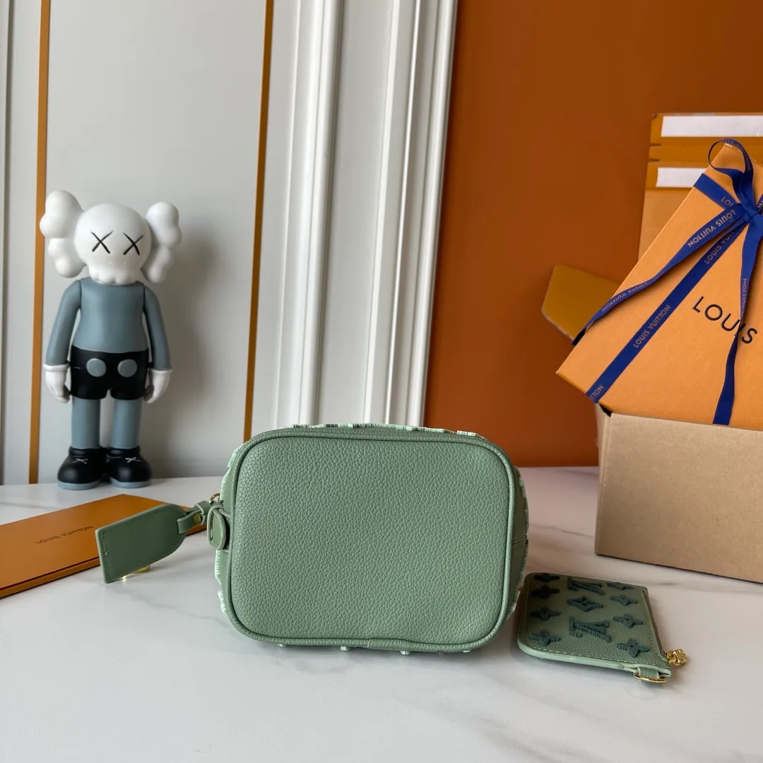 Louis Vuitton Cowhide All In BB bucket with pictured accessories in Green · view 7