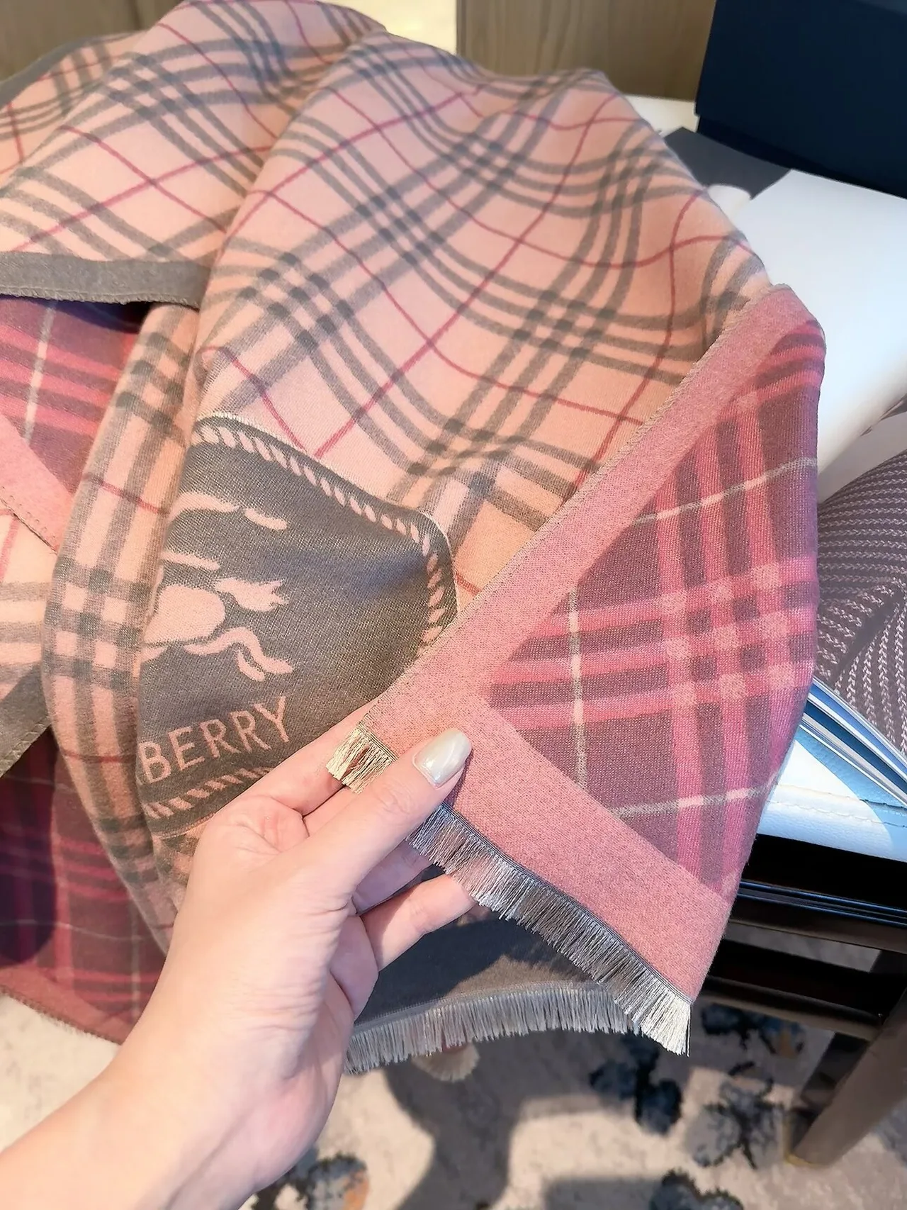 Burberry Reversible checked scarf in Orange & Pink · view 8
