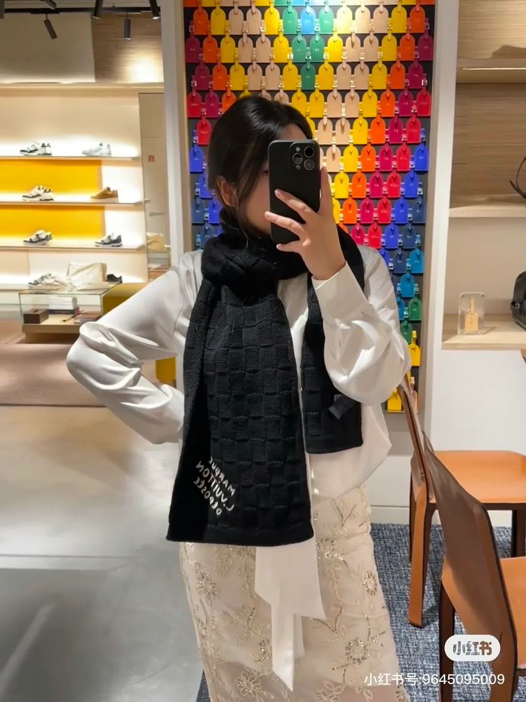 Louis Vuitton Wool Cashmere Hat and Scarf Set in Black · view 2