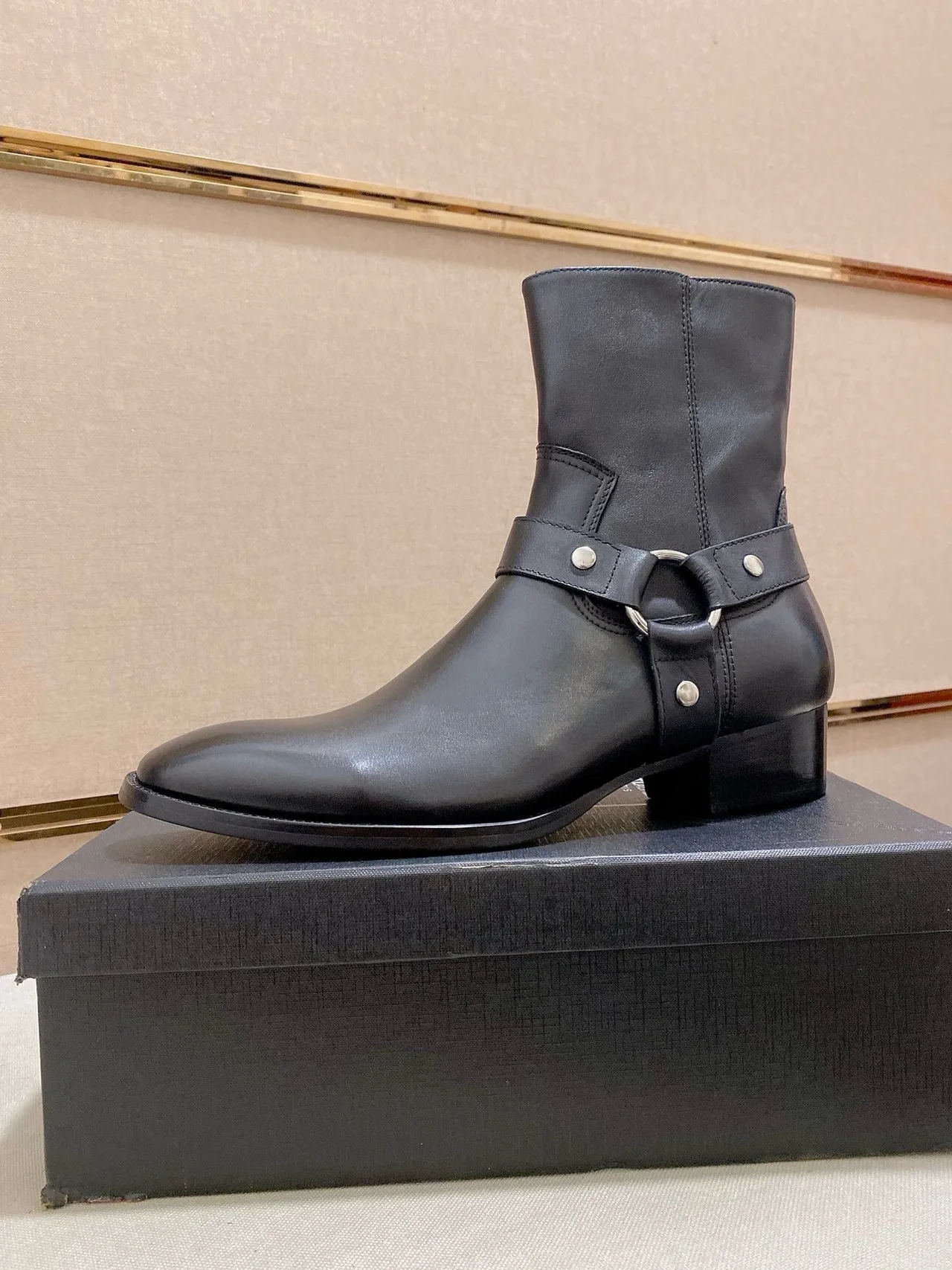 Saint Laurent Cowhide Glossy Pointed-Toe Boots in Black · view 1