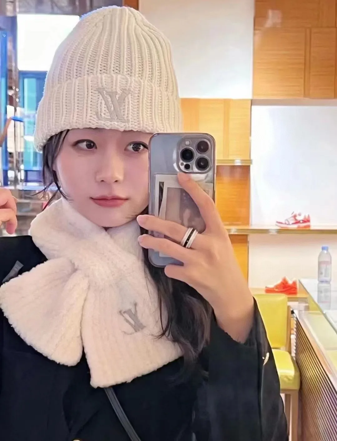 Louis Vuitton Wool Ribbed Embroidered Beanie in White · view 3