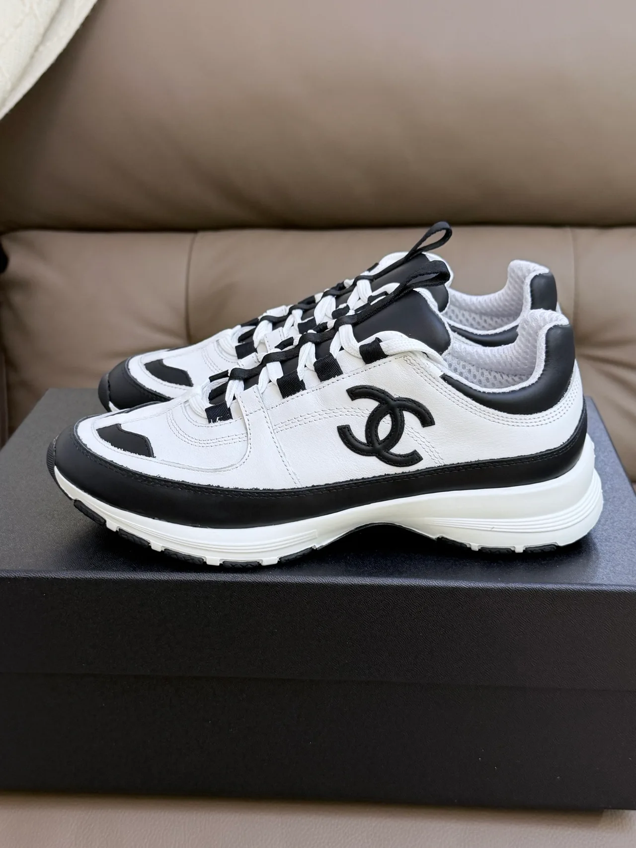 Chanel Cowhide Sheepskin Sneakers in White · view 4