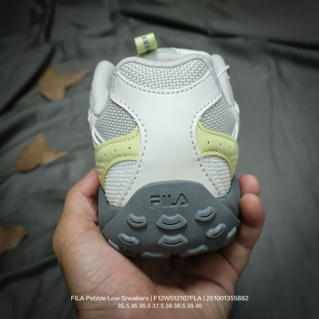 Fila Sneakers in White · view 4