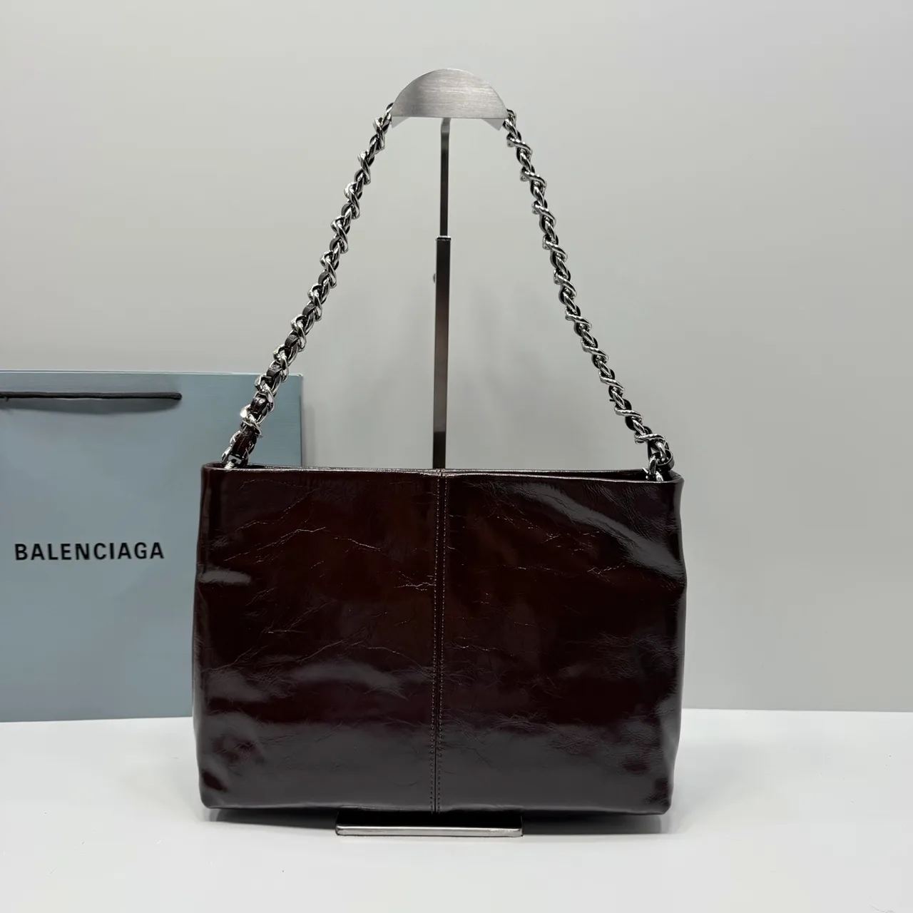 Balenciaga Cowhide Glossy Hobo Bag in Brown · view 6