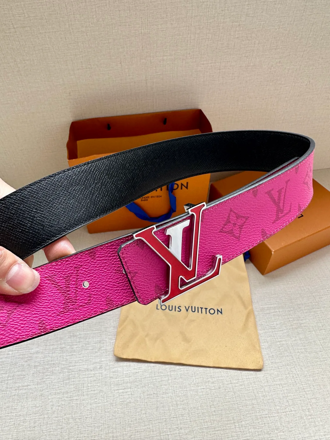 Louis Vuitton Canvas Belt in Pink · view 4