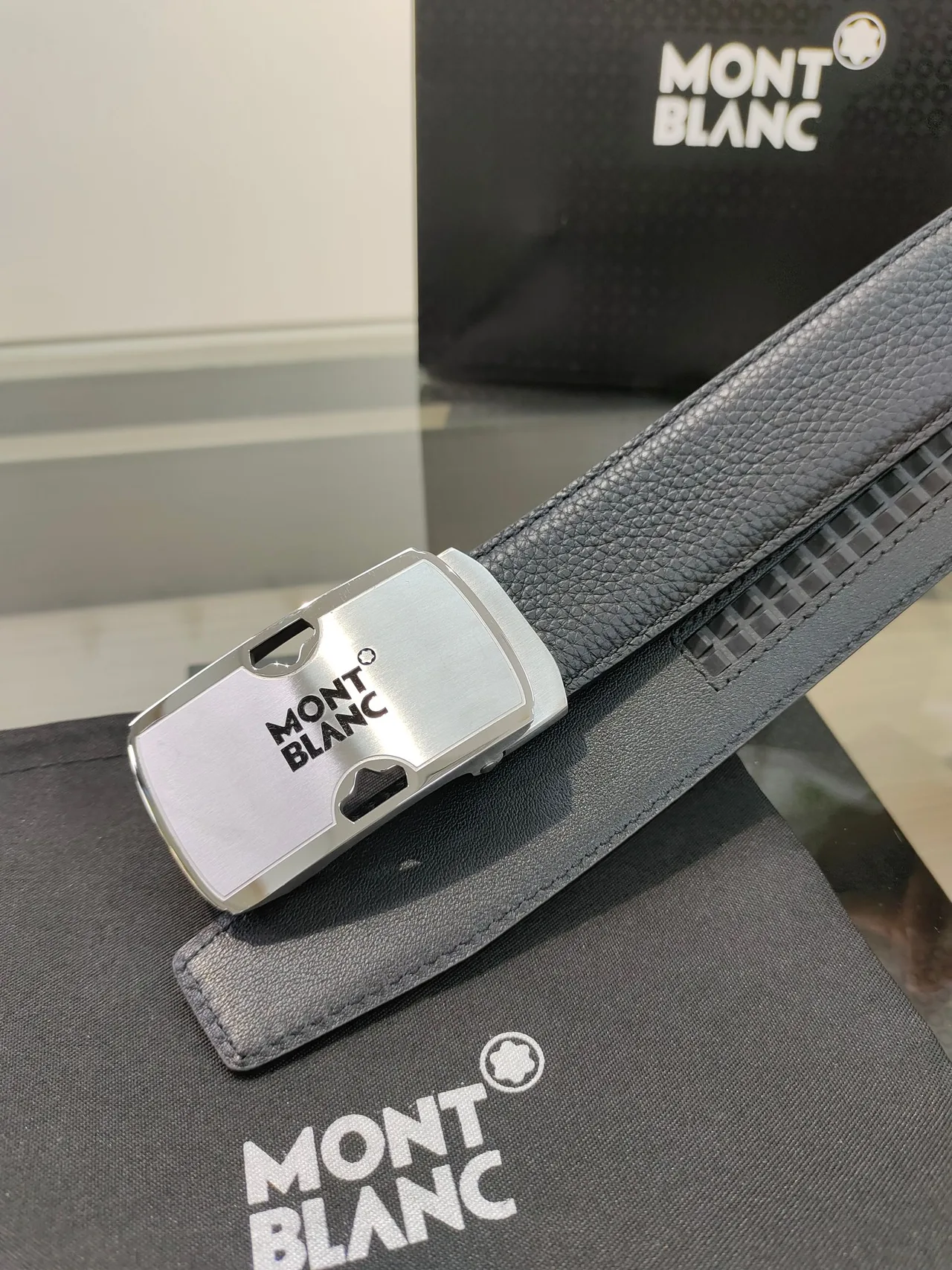 Montblanc Calfskin Glossy Belt in Black · view 6