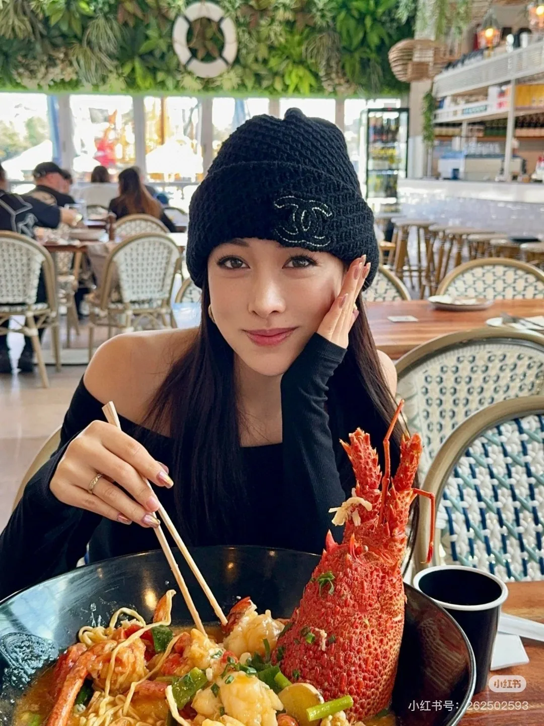 Chanel Beanie in Black · view 2