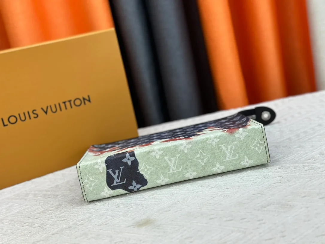 Louis Vuitton Canvas Clutch in Blue · view 5