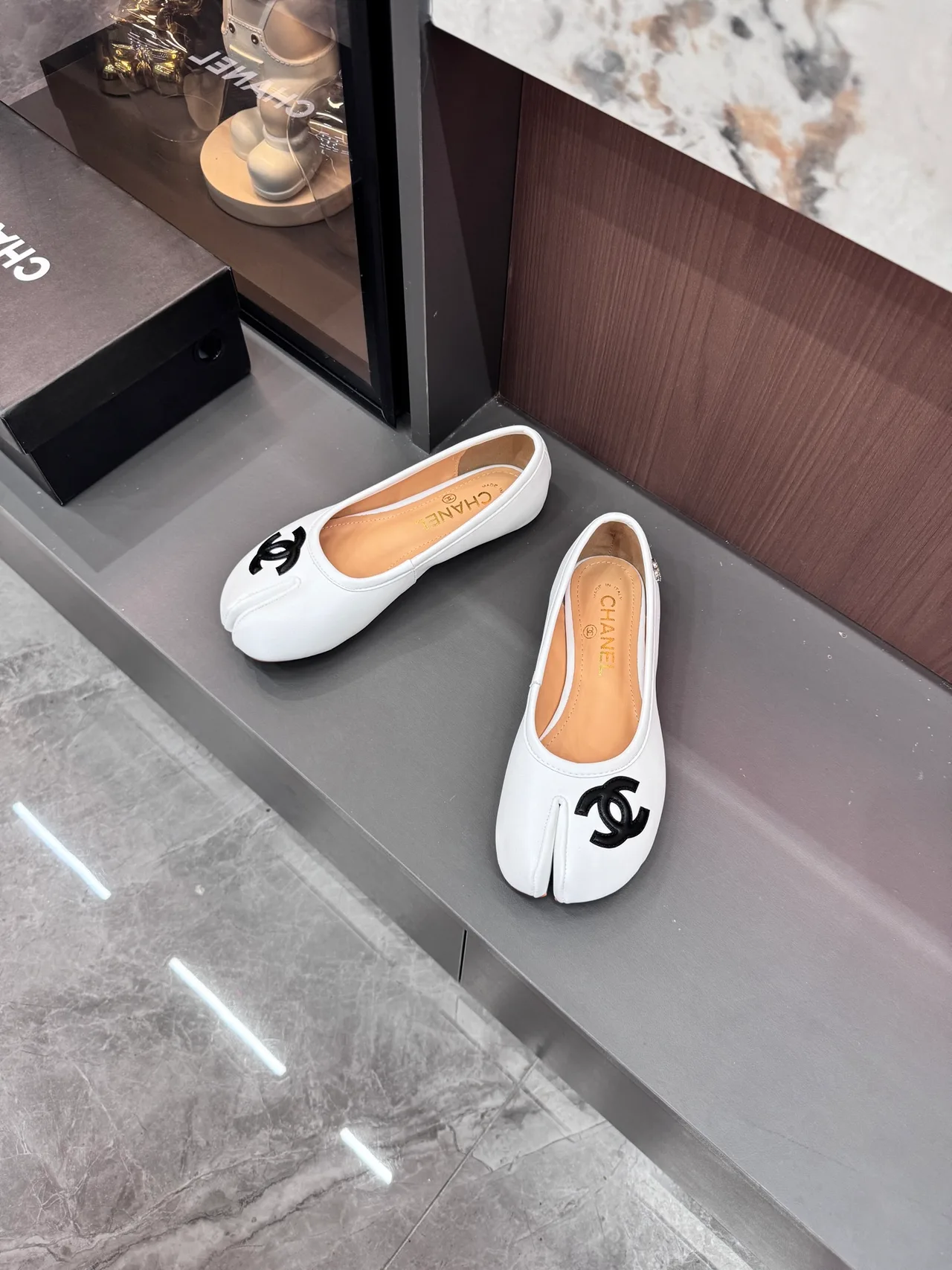 Chanel Glossy Ballet Flats in White · view 5