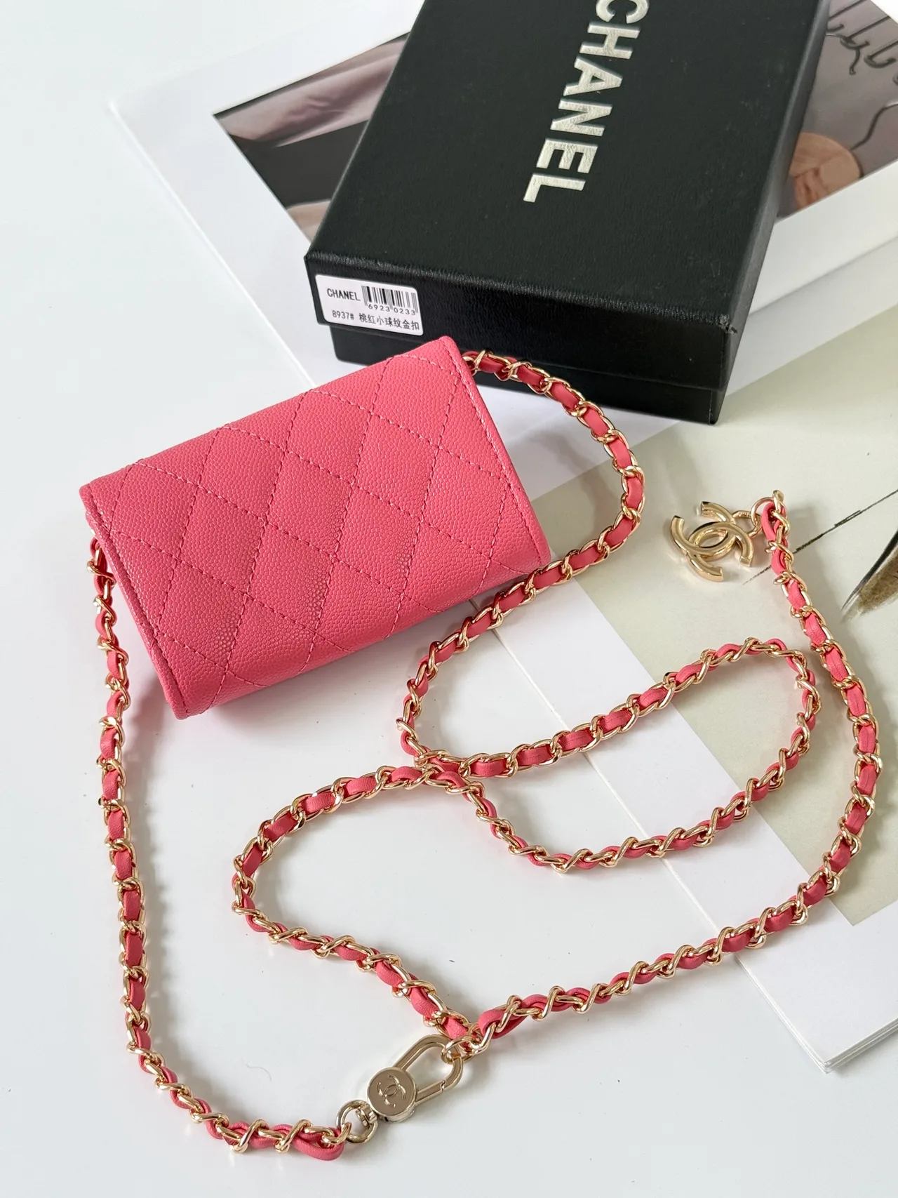 Chanel Quilted Handbag in Pink · view 2