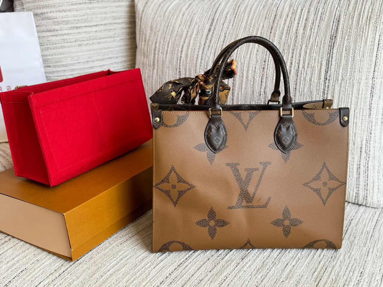 Louis Vuitton Monogram OnTheGo Tote in Brown · view 2