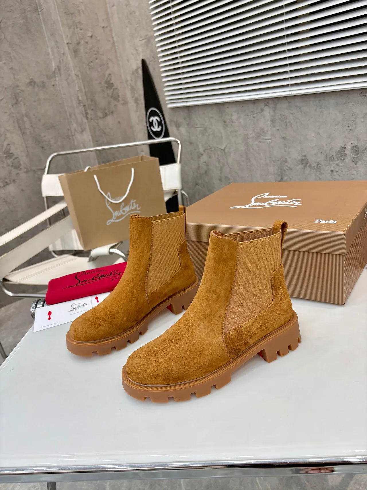 Christian Louboutin Chelsea ankle boots in Black & Brown · view 4