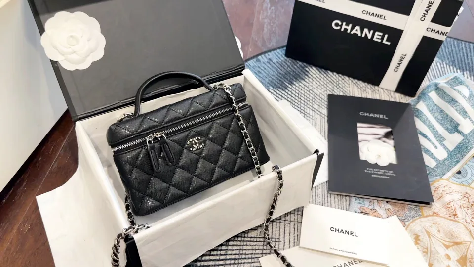 Chanel LP Top-Handle Bag in Black / Pink · view 1