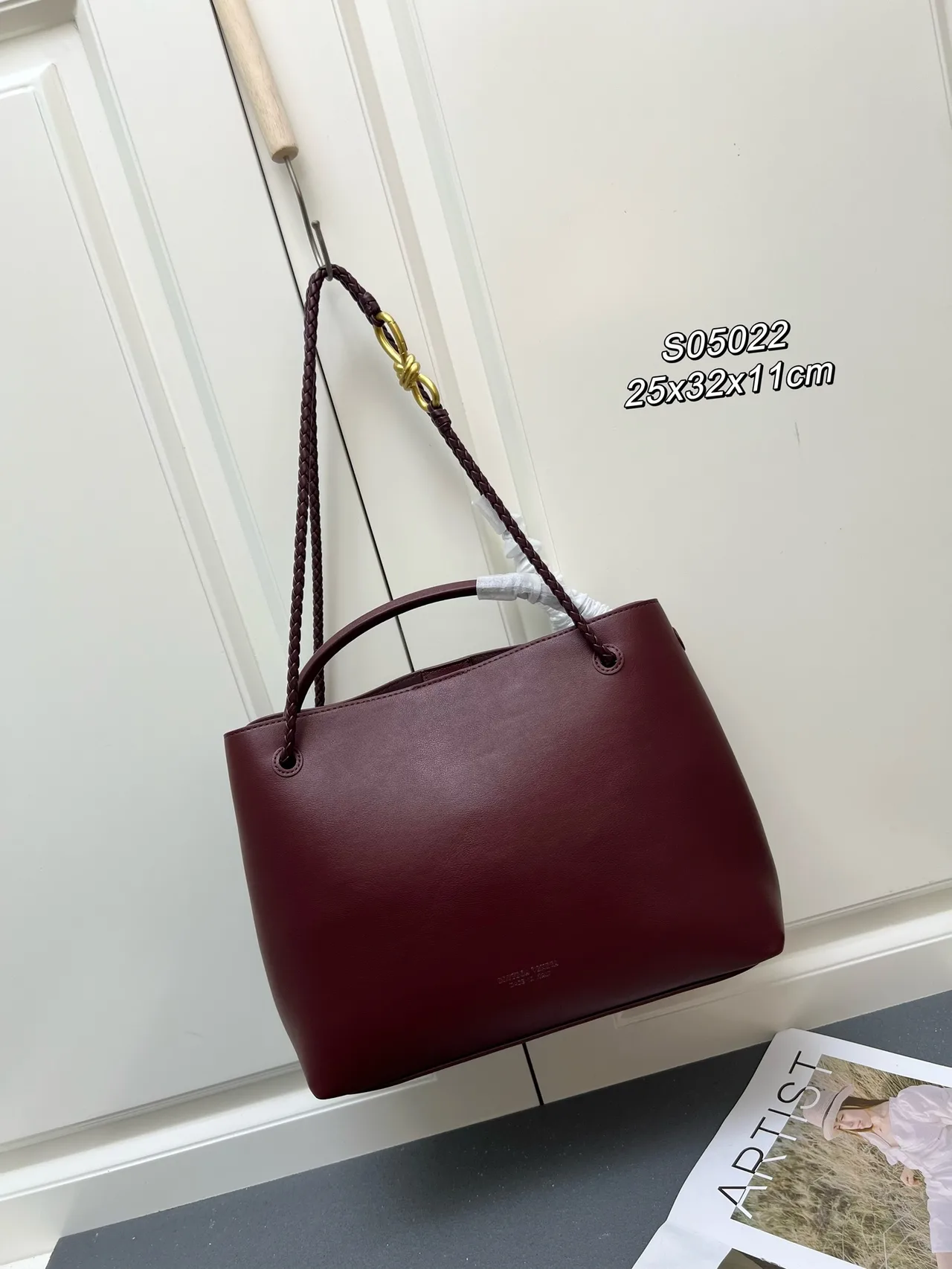 Bottega Veneta Calfskin Woven Andiamo Shoulder Bag in Burgundy · view 2
