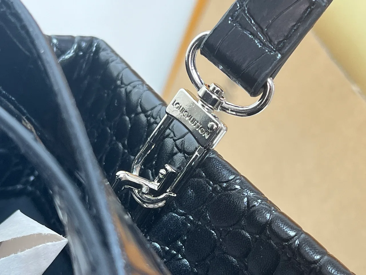 Louis Vuitton Cowhide Tote in Black · view 7