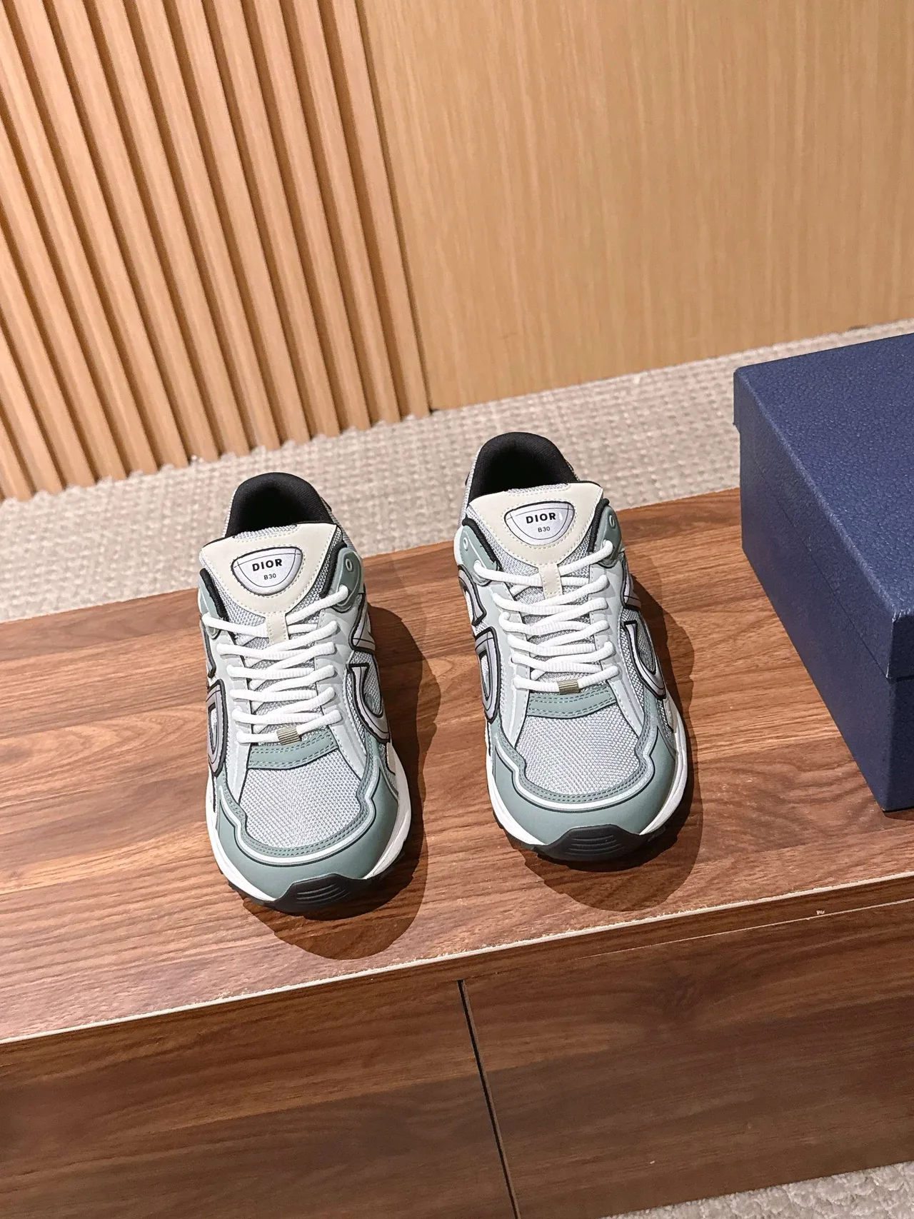 Dior Sneakers in Green · view 2