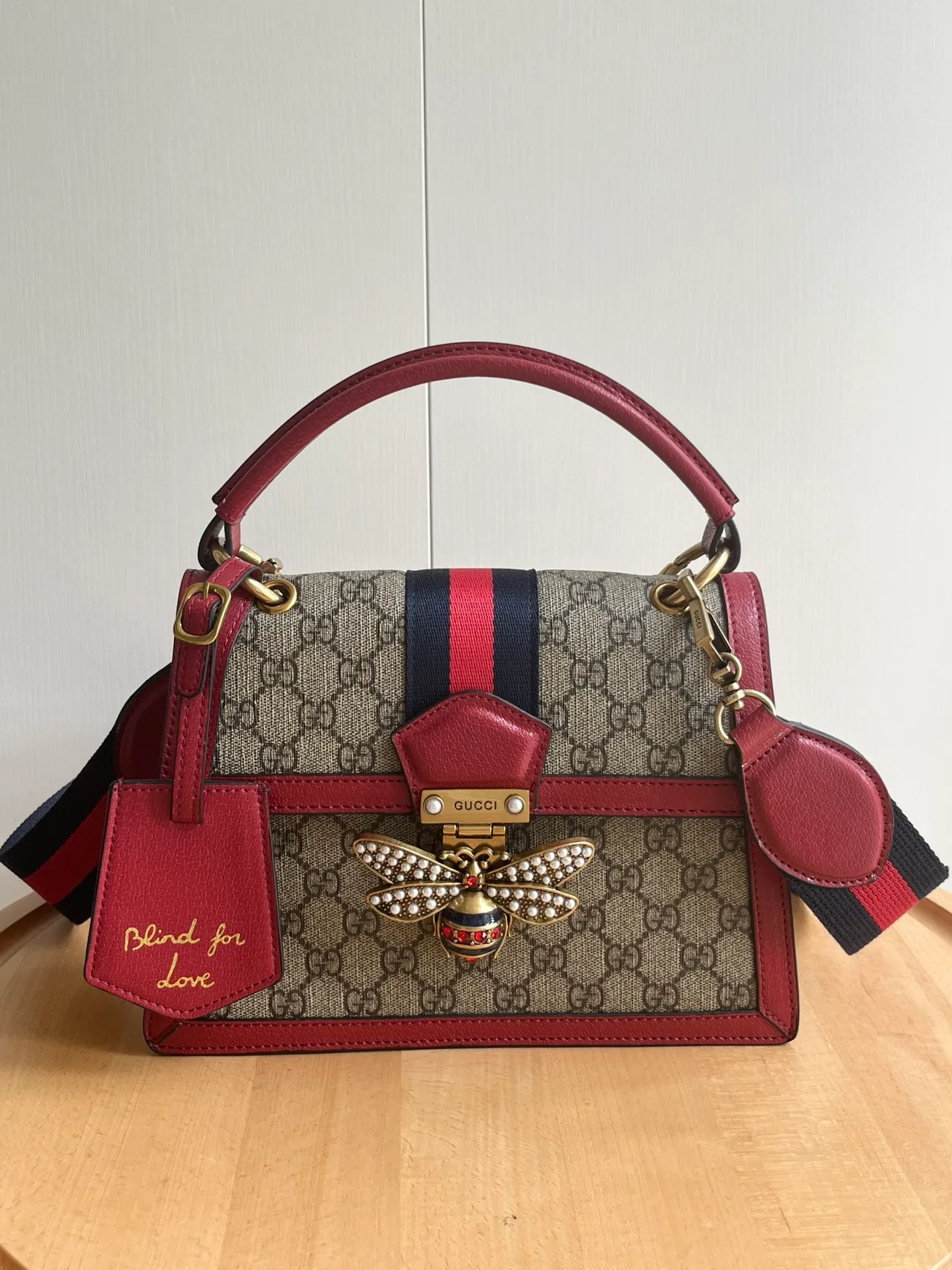Gucci Quilted Handbag in Beige · view 1