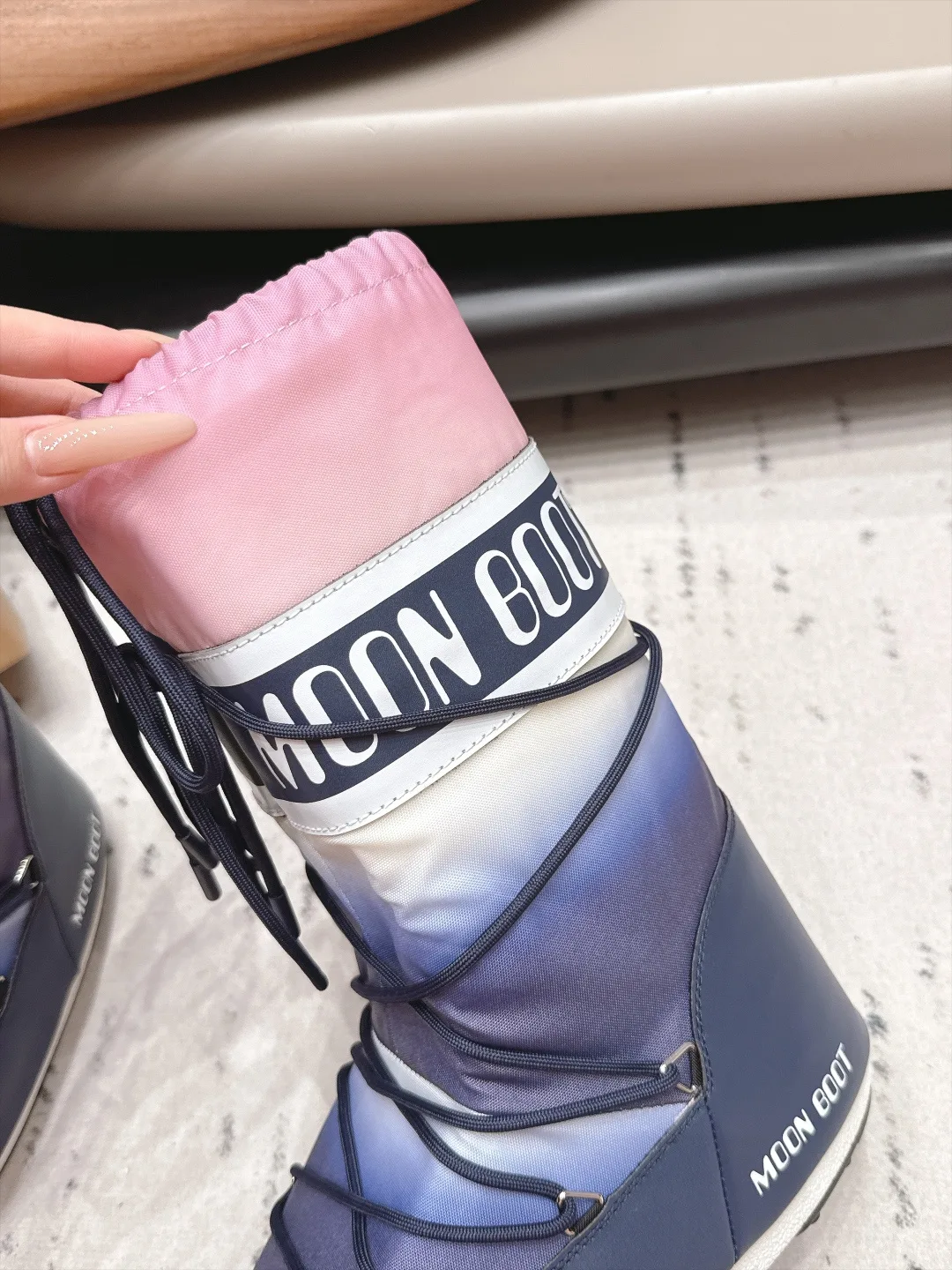 Moon Boot Gradient Snow Boots in Blue · view 8