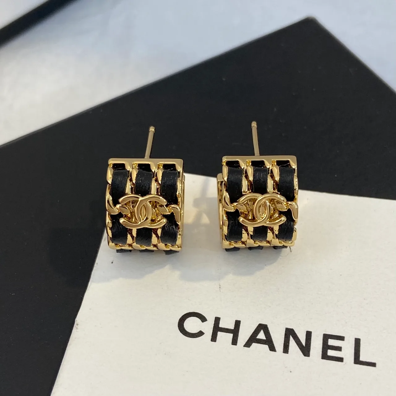 Chanel Sheepskin Glossy Earrings in Gold · view 1