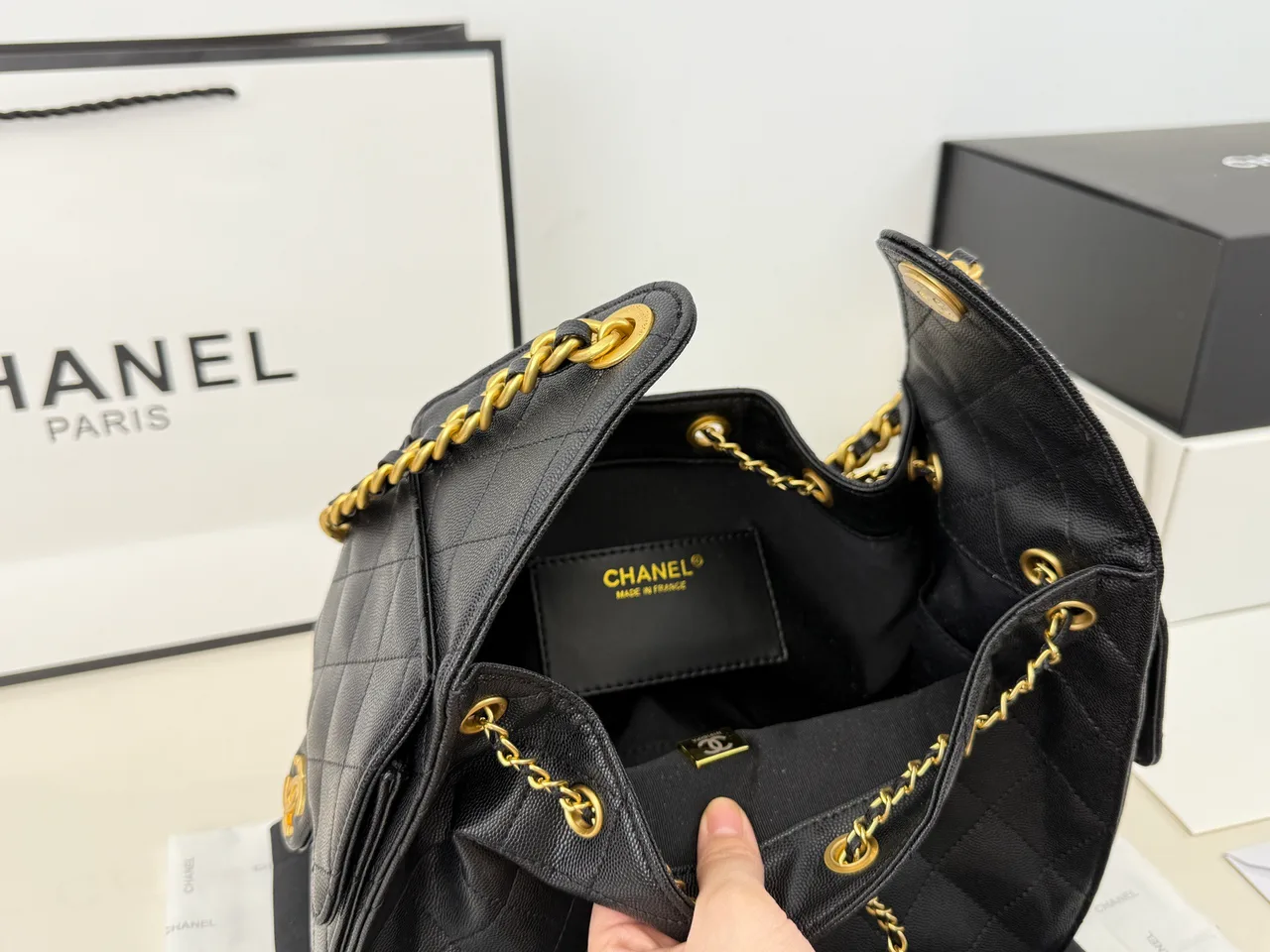 Chanel Bucket Bag in Black · view 9