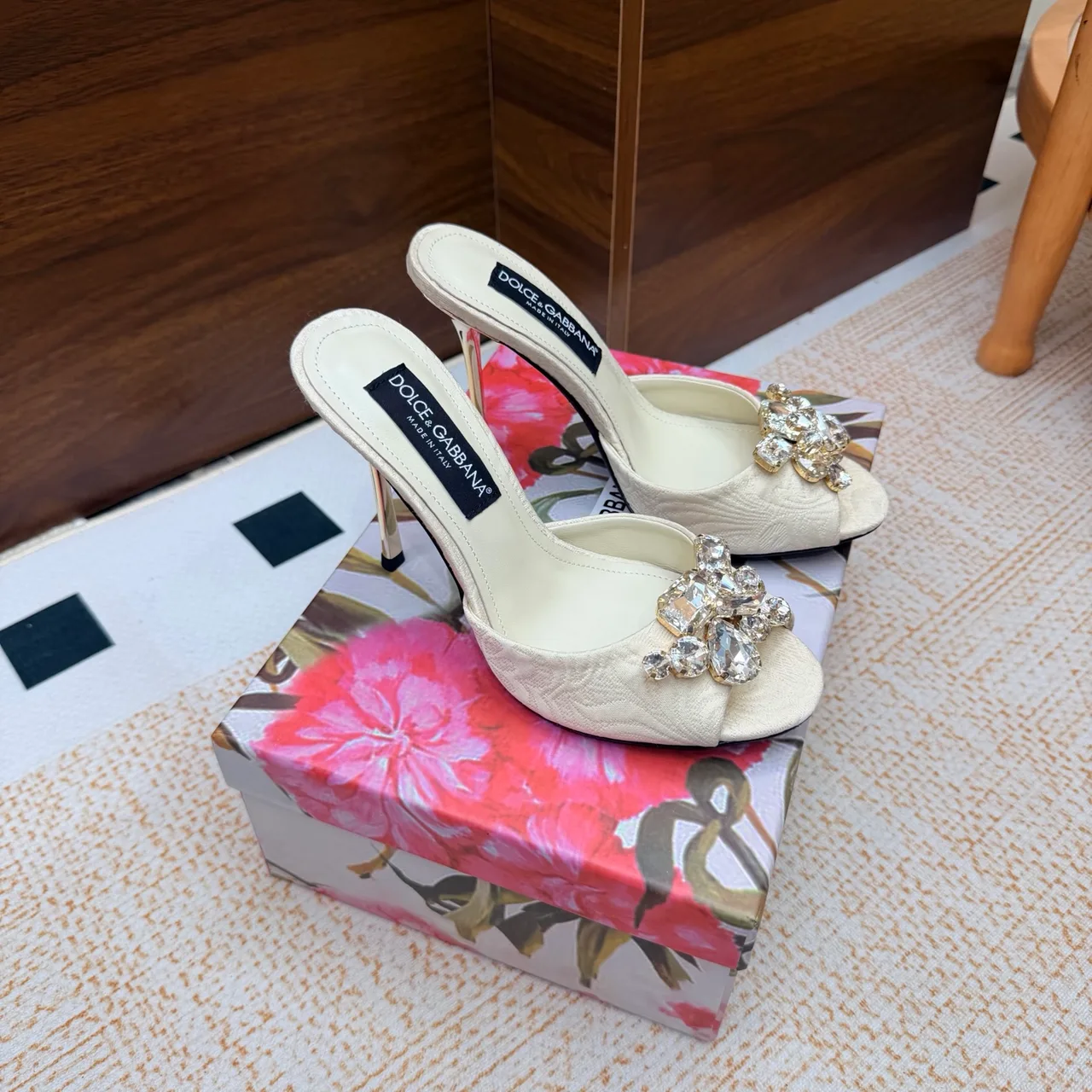 Dolce & Gabbana Mules in Cream · view 1