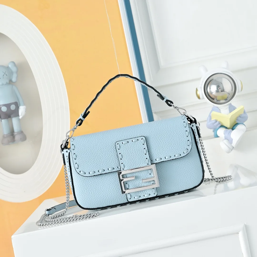 Fendi Baguette Smooth Bag in Blue · view 1