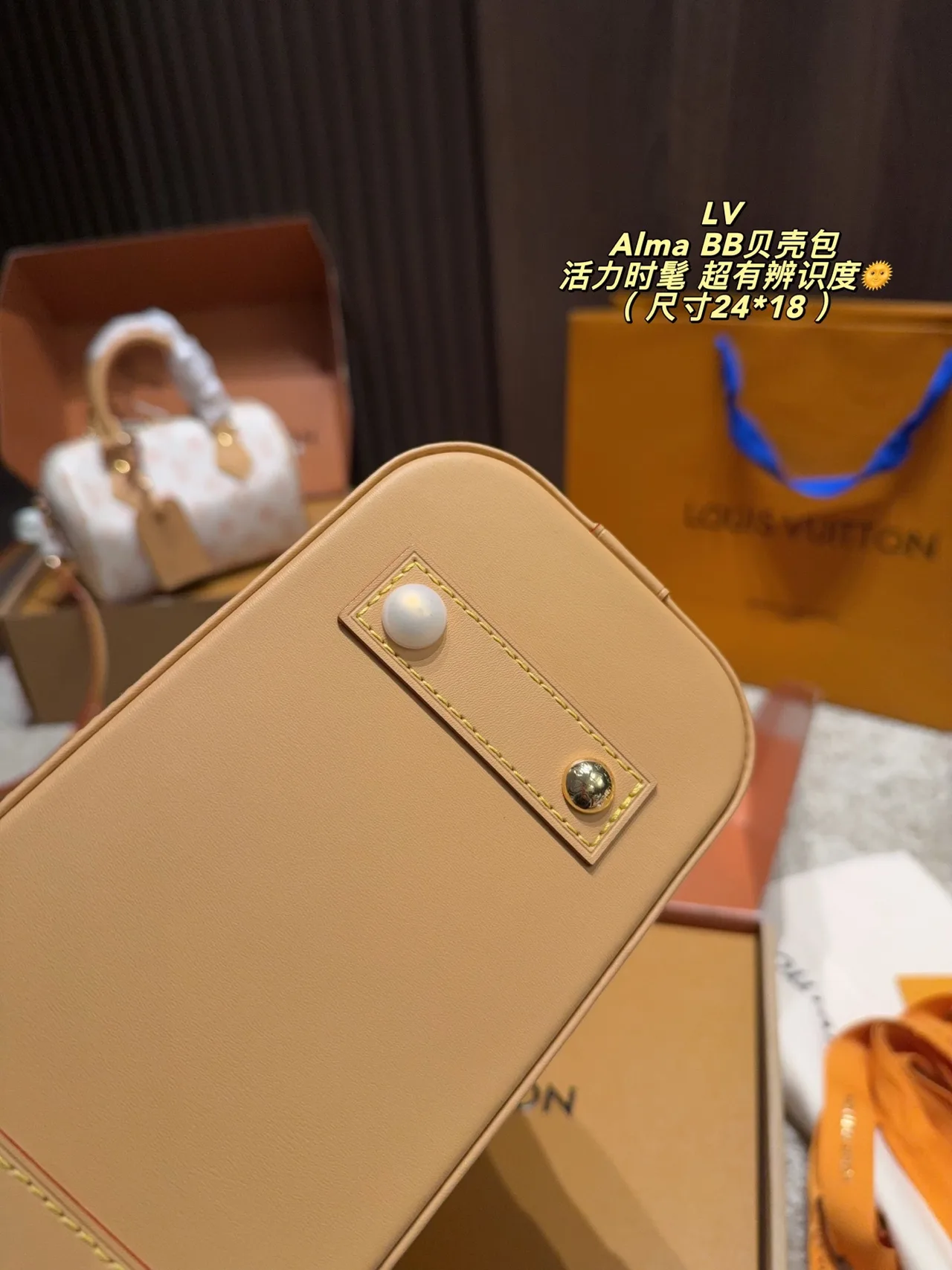 Louis Vuitton Top-Handle Bag in Pink · view 7