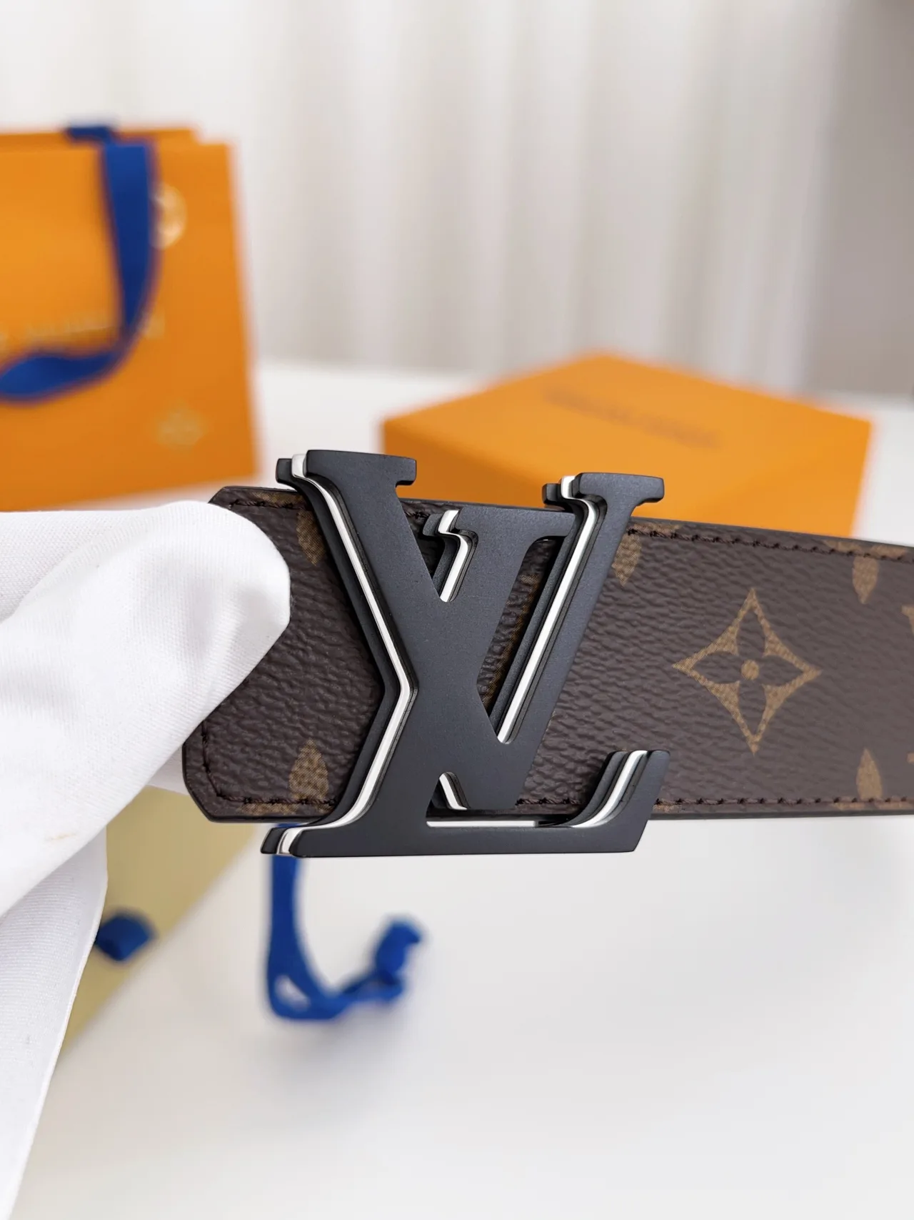 Louis Vuitton Calfskin Smooth Monogram LV Belt in Brown · view 6