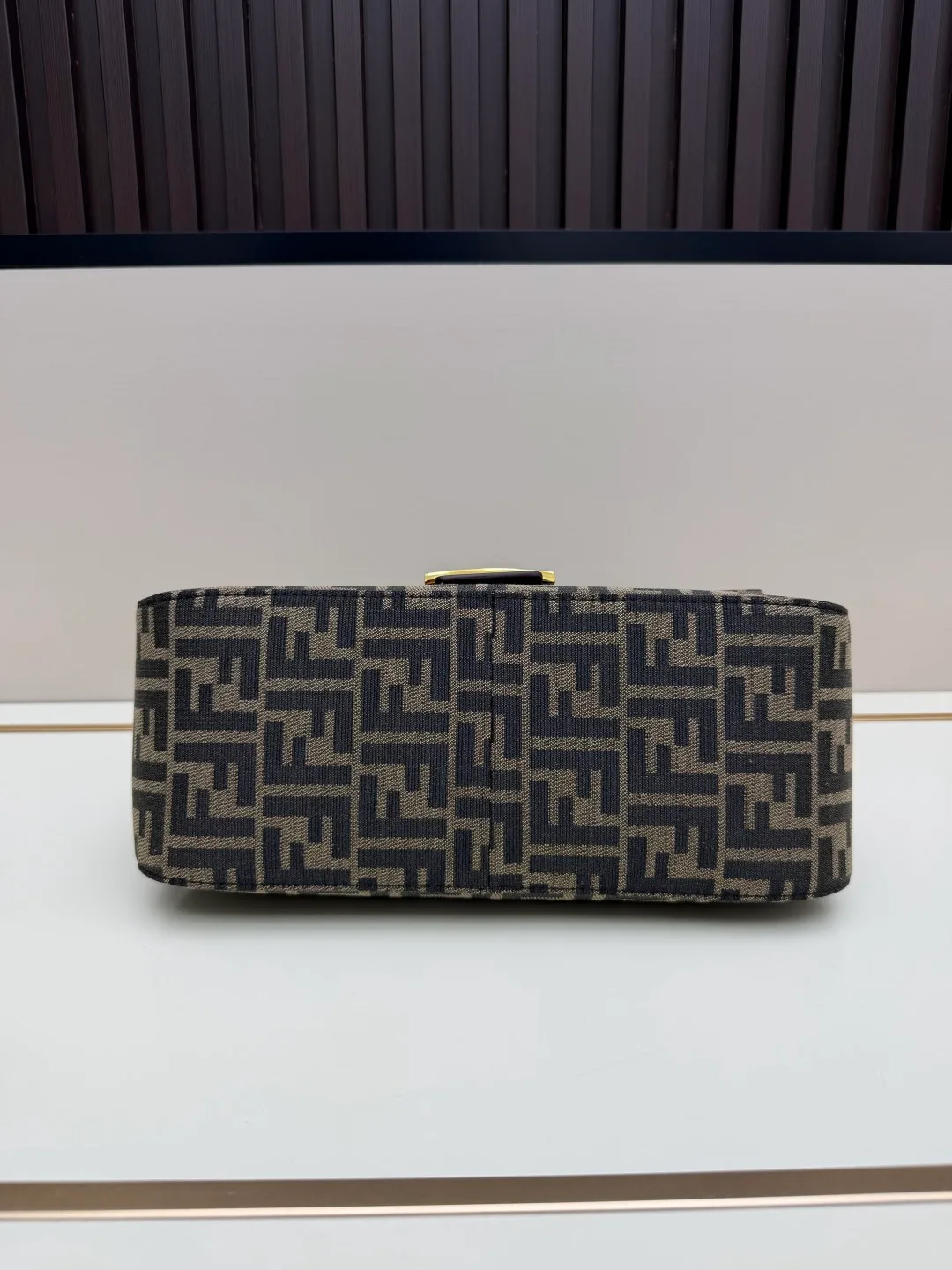 Fendi Baguette Cowhide Shoulder Bag in Beige · view 5