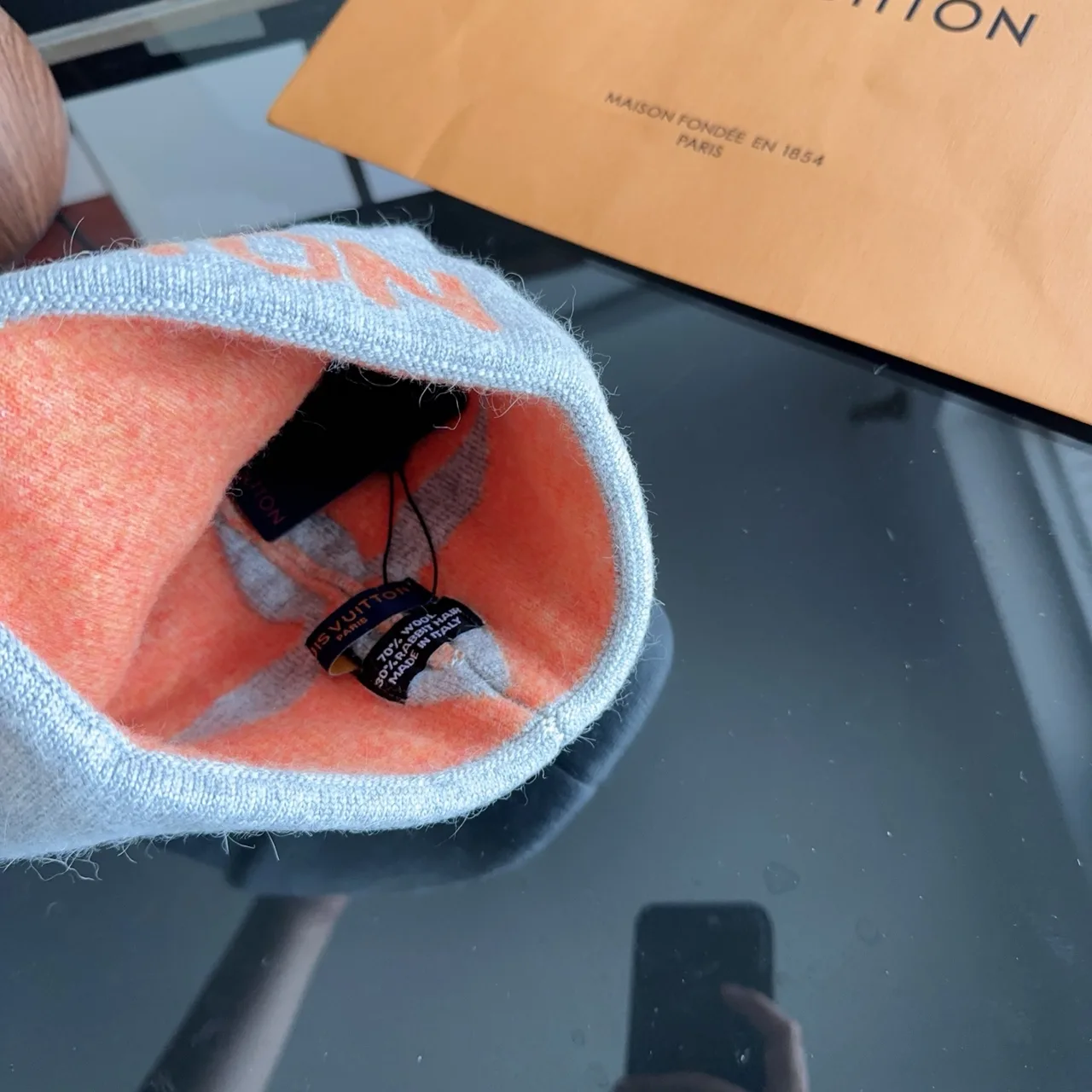 Louis Vuitton Beanie in Grey · view 8