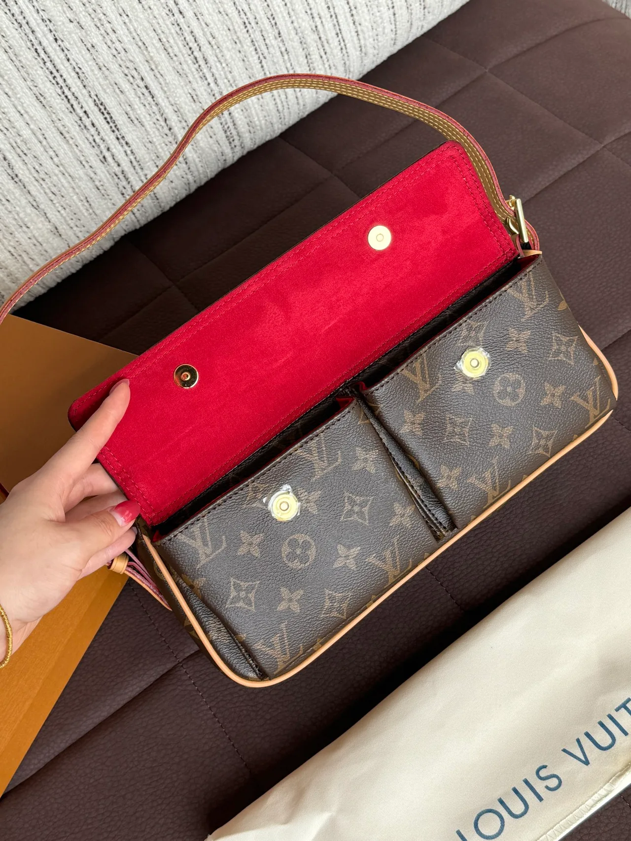Louis Vuitton Monogram Rectangular Shoulder Bag in Brown · view 7