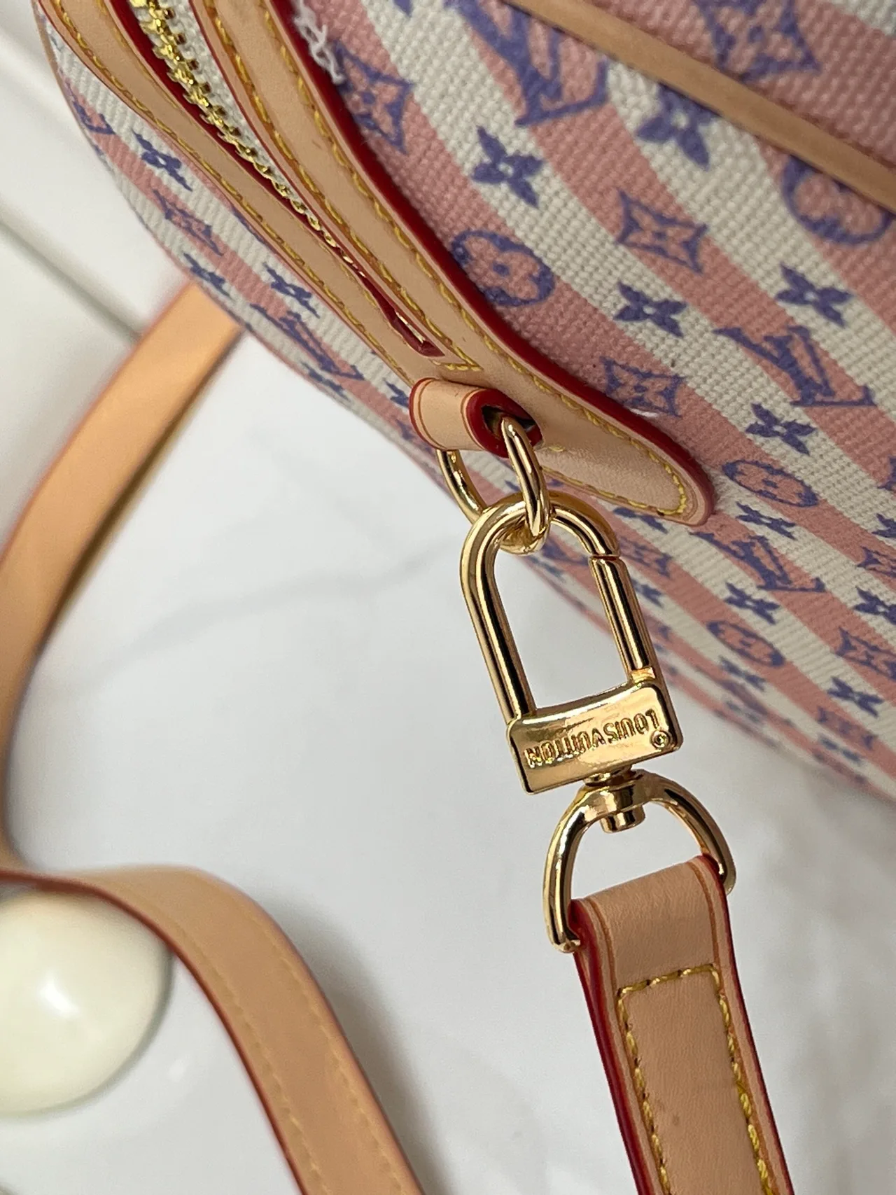 Louis Vuitton Speedy Cowhide Sheepskin Monogram Handbag in Pink · view 7