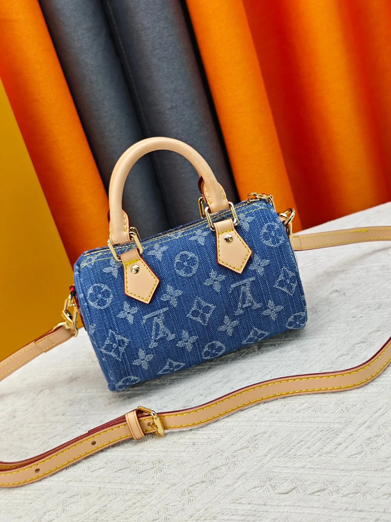 Louis Vuitton Top-Handle Bag in Blue · view 4