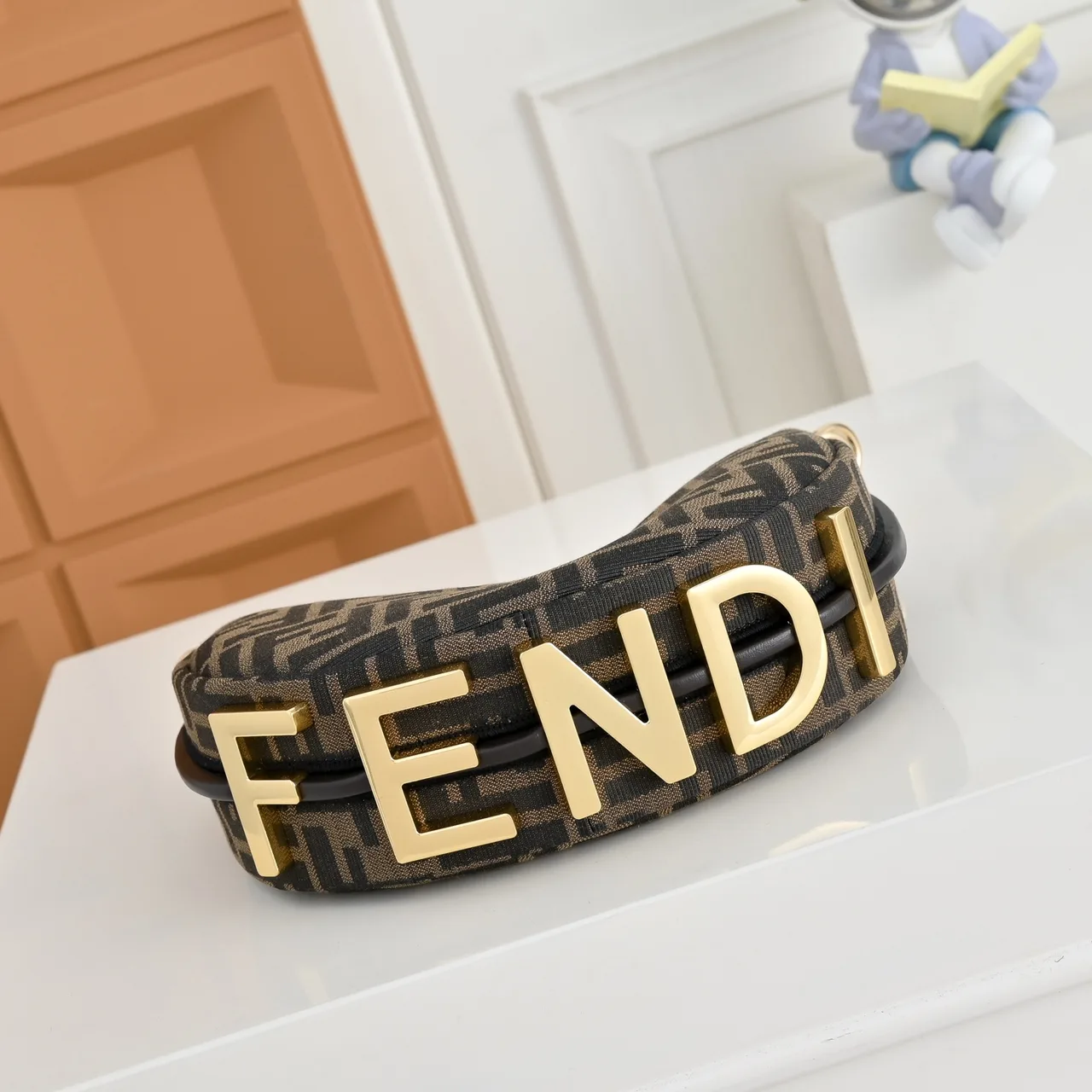 Fendi Hobo Bag in Brown · view 4