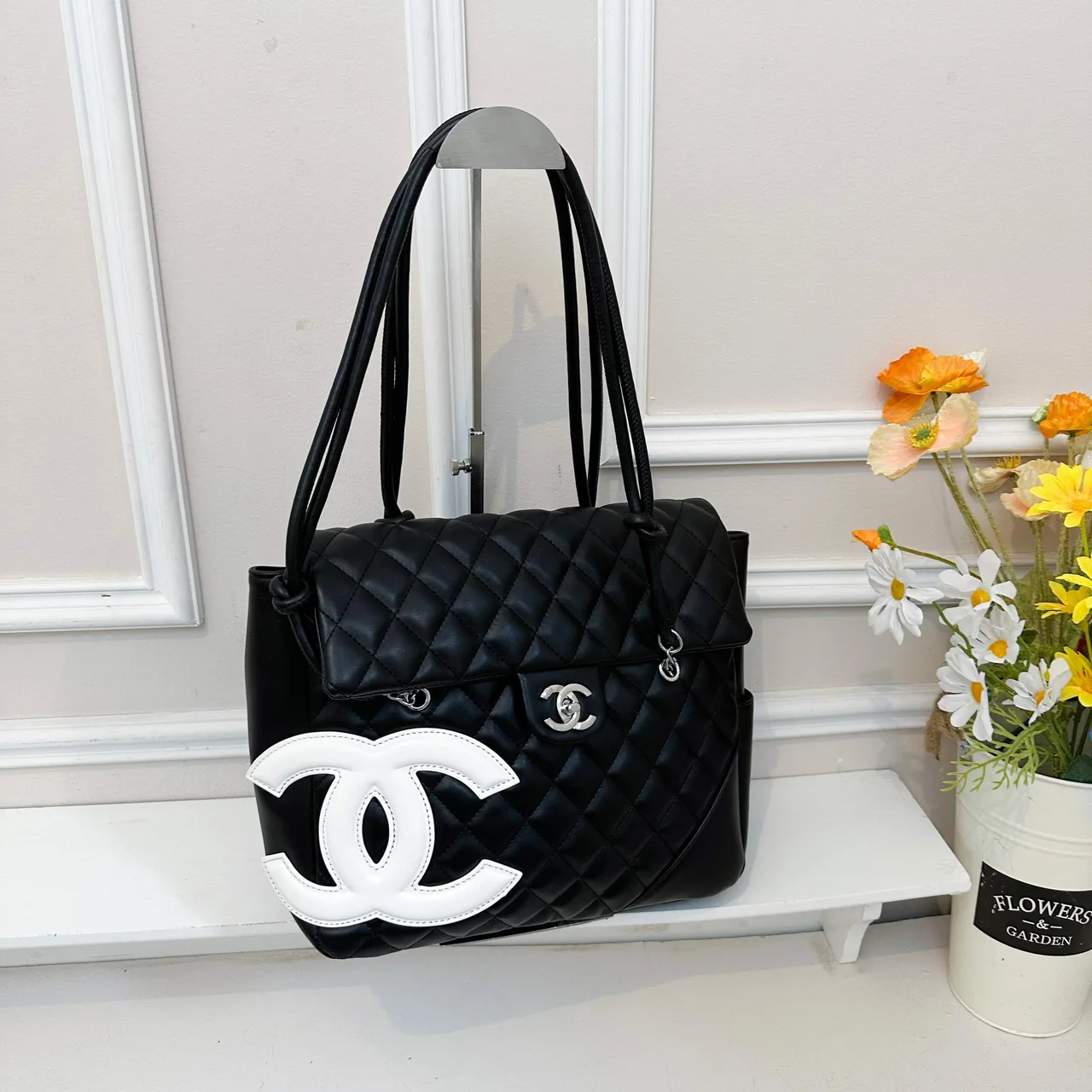 Chanel Quilted CC Tote in Black & White · view 1